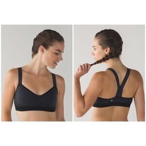 LULULEMON Hold Your Om Sports Bra Heathered Black Light Support Size Small 4